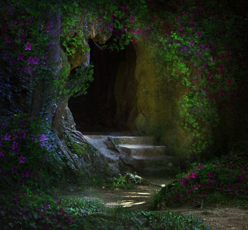 Волшебное место. Сказочная природа. Сказочная пещера. Волшебная природа. Пещера в лесу.